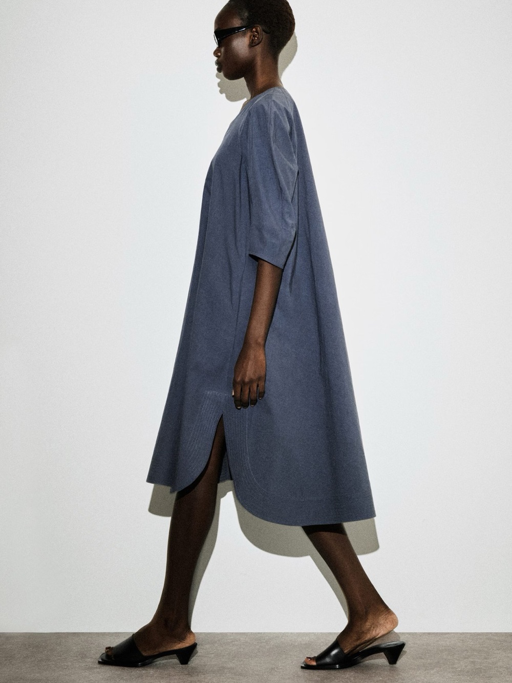 NWT (size 8) COS ROUNDED V-NECK COTTON MIDI DRESS - Picture 3 of 13